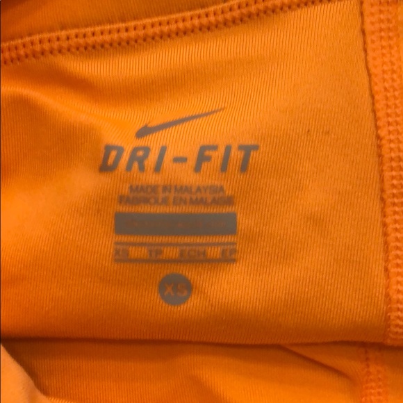 Tennis outfits - Picture 5 of 5